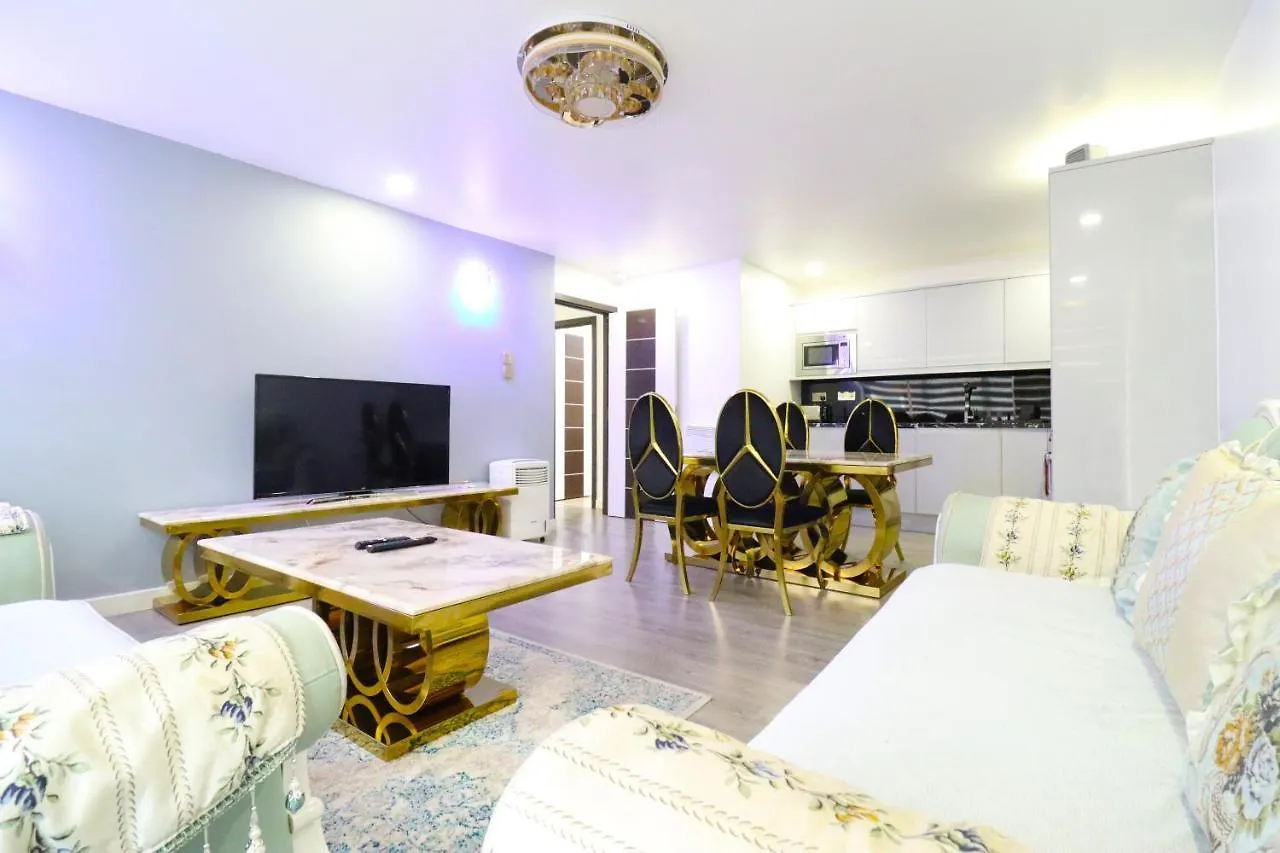 Queen Stay Apartments Σέφιλντ