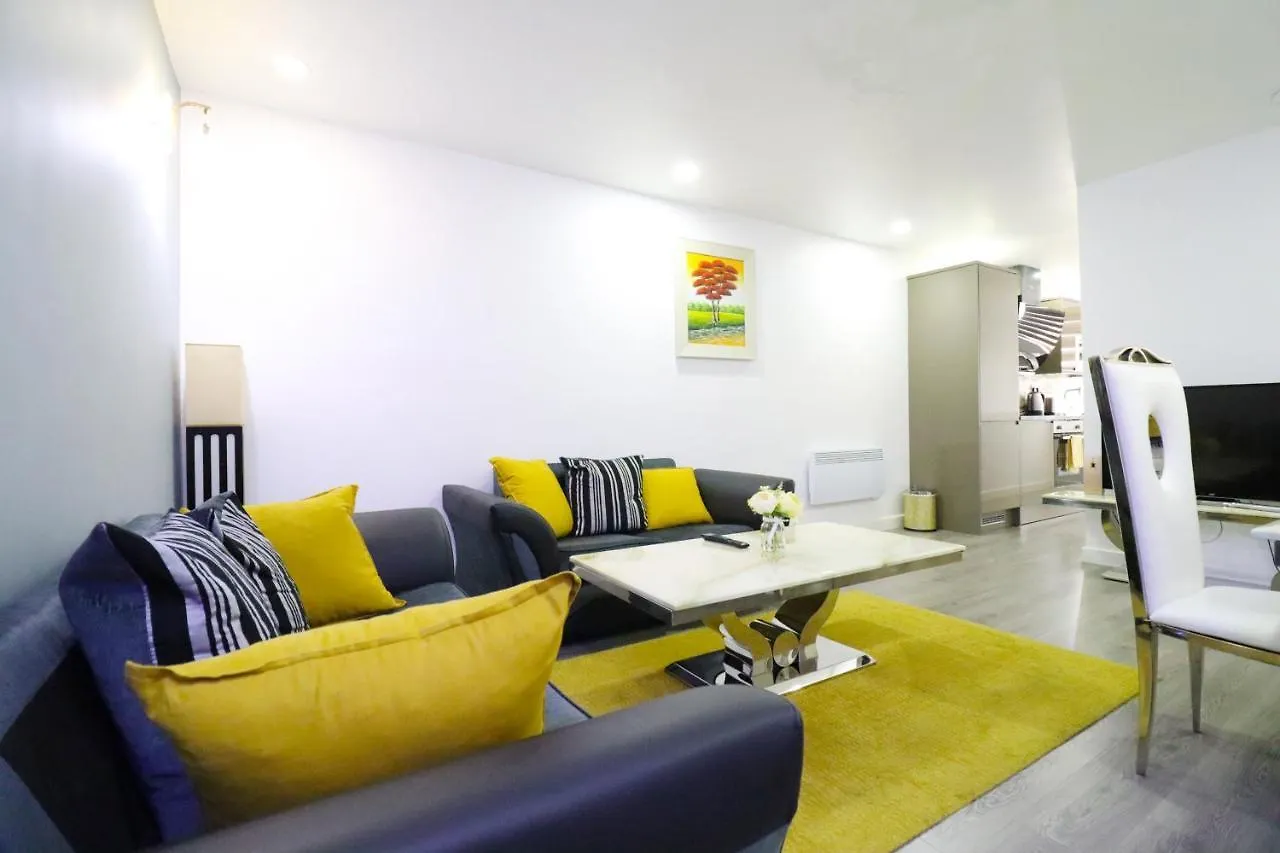 Queen Stay Apartments Σέφιλντ