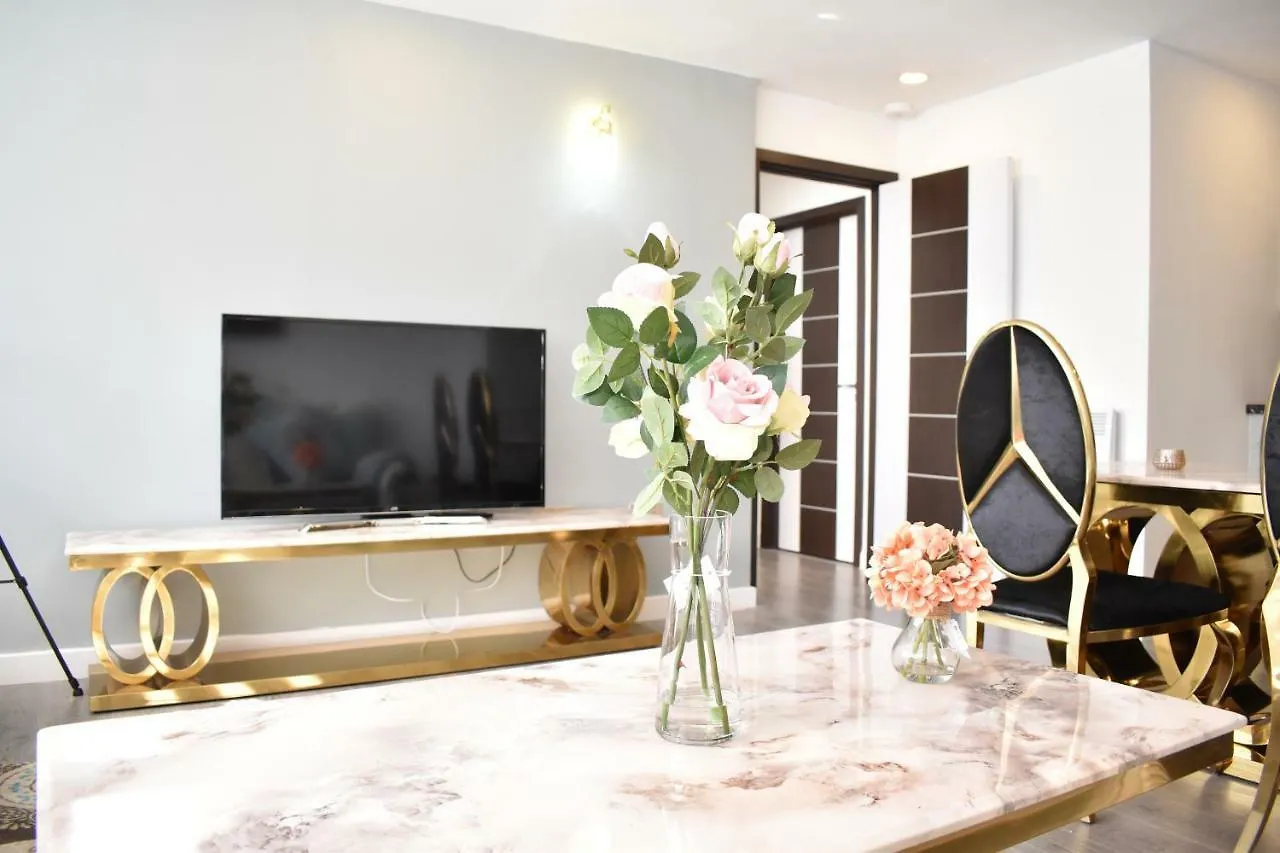 Queen Stay Apartments Σέφιλντ