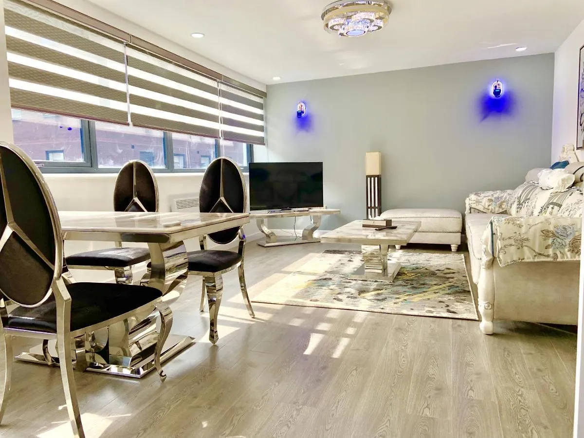 Queen Stay Apartments Σέφιλντ